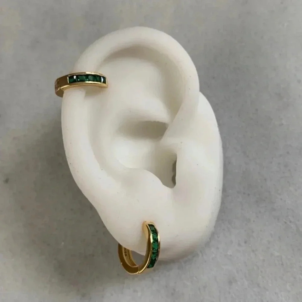 COPY - Gold Green Crystal Thick Small Huggie Hoop Earrings

 Brand New - Picture 2 of 4